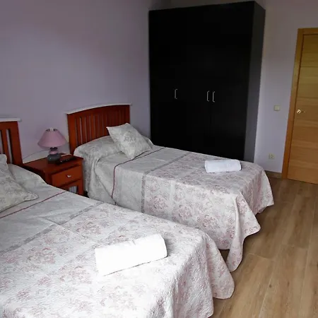 Fresnos De 4 Personas Casa de Férias *